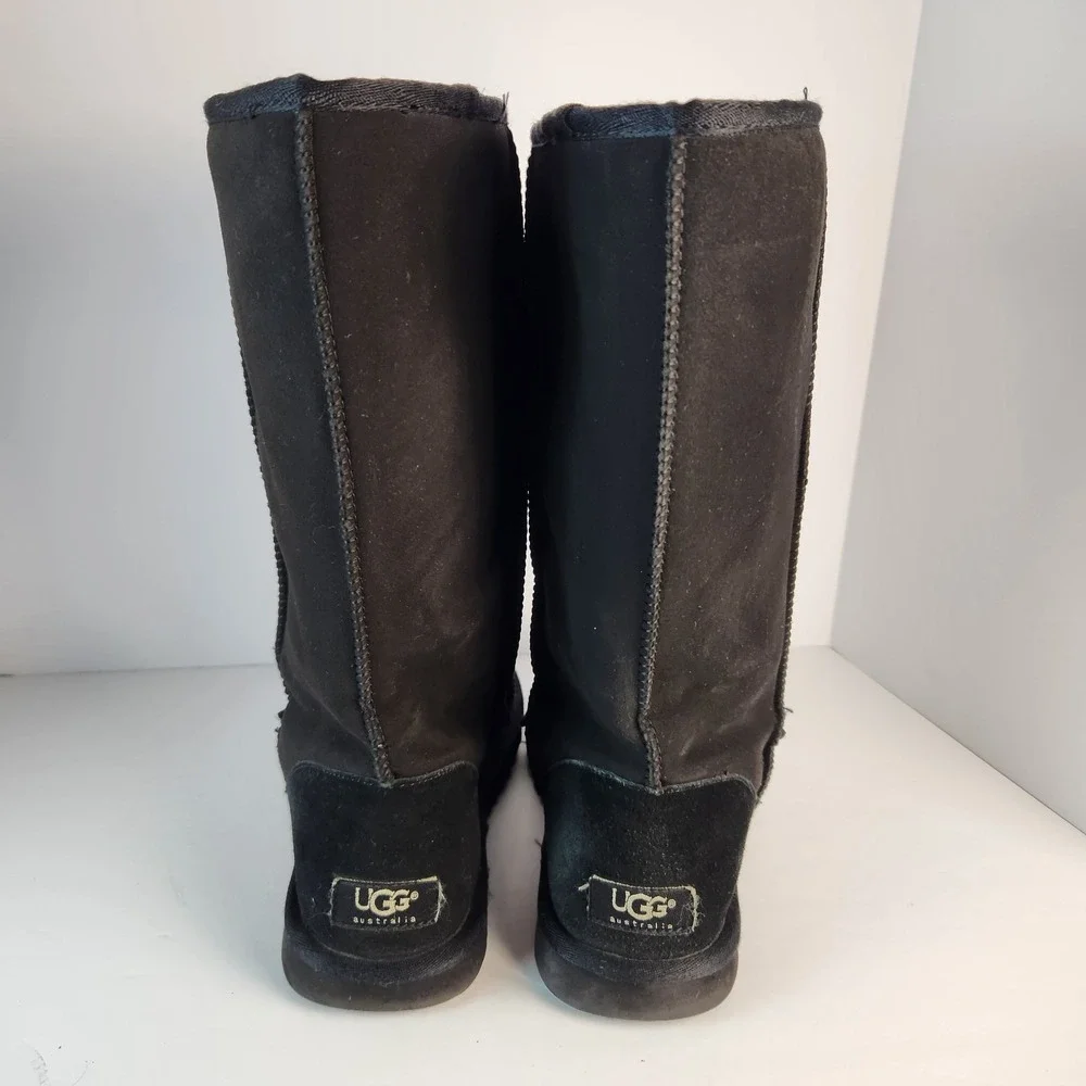 UGG outsole construction